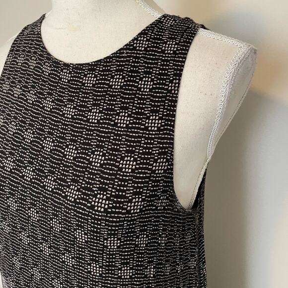 Old Navy Swing Dress - Tall - Picture 3 of 5